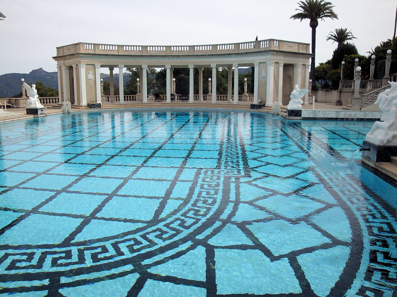 Cambria: 2-Day Central Coast Town Guide